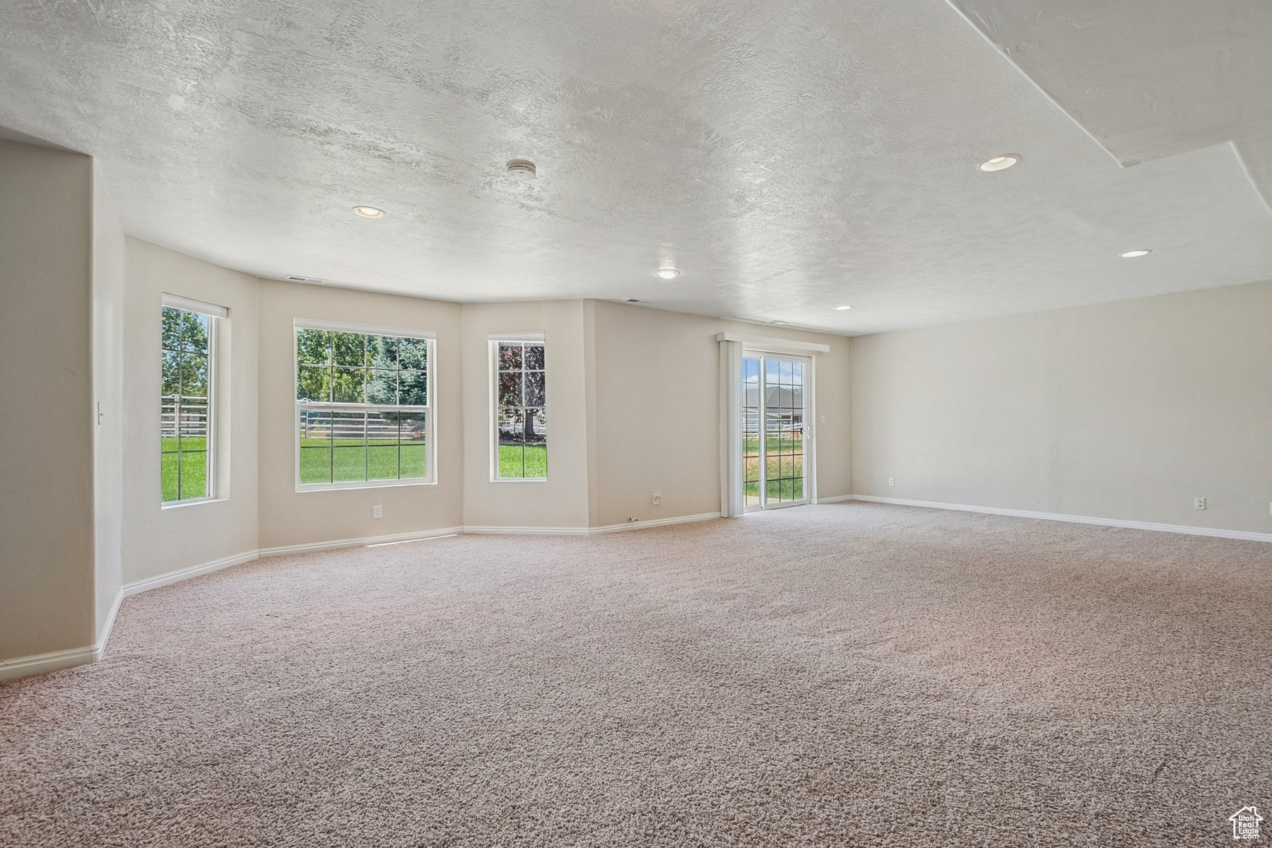 Heber City, Utah 84032, United States, 6 Bedrooms Bedrooms, ,4 BathroomsBathrooms,Residential,Active,168109