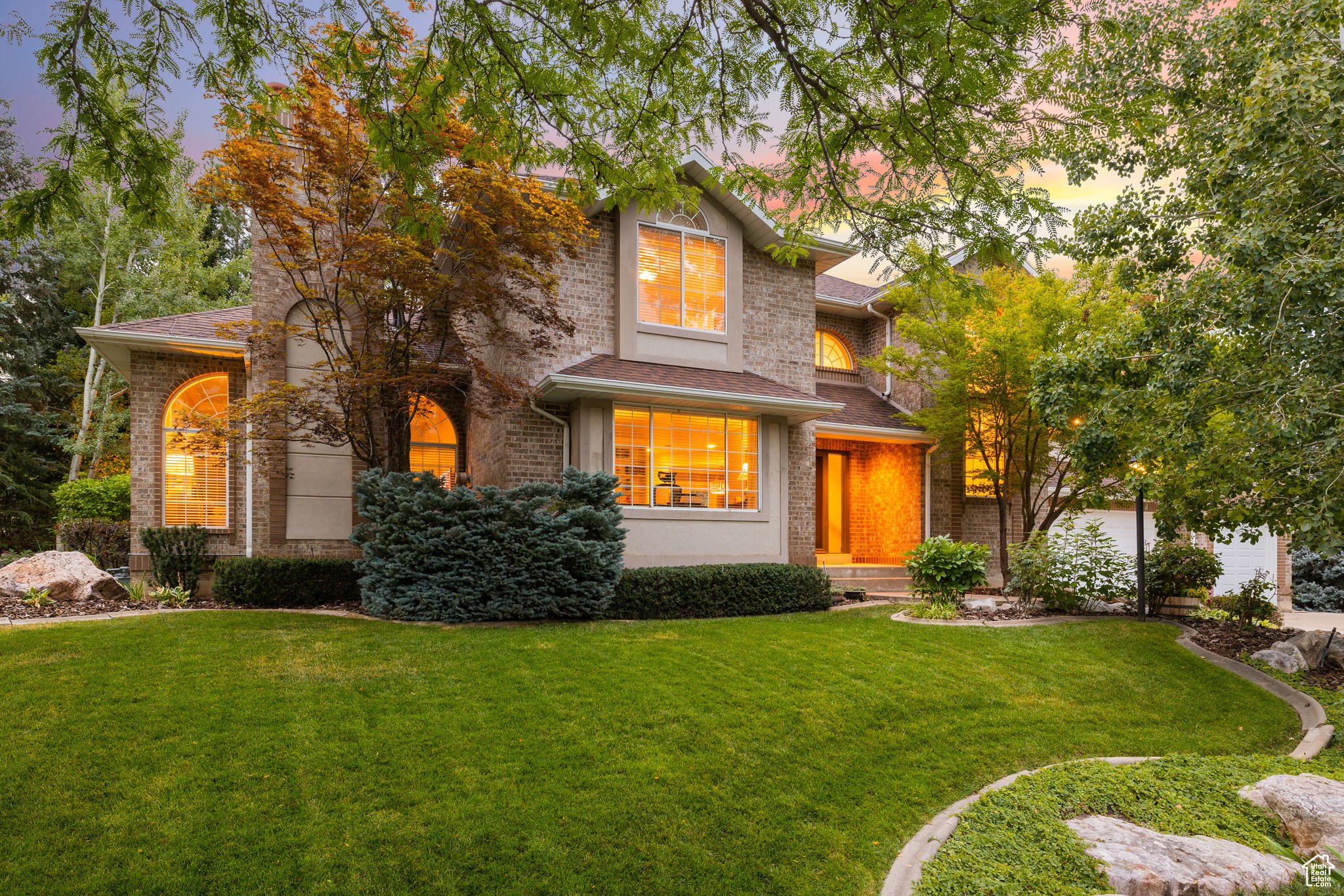 SHADOW VALLEY - Residential