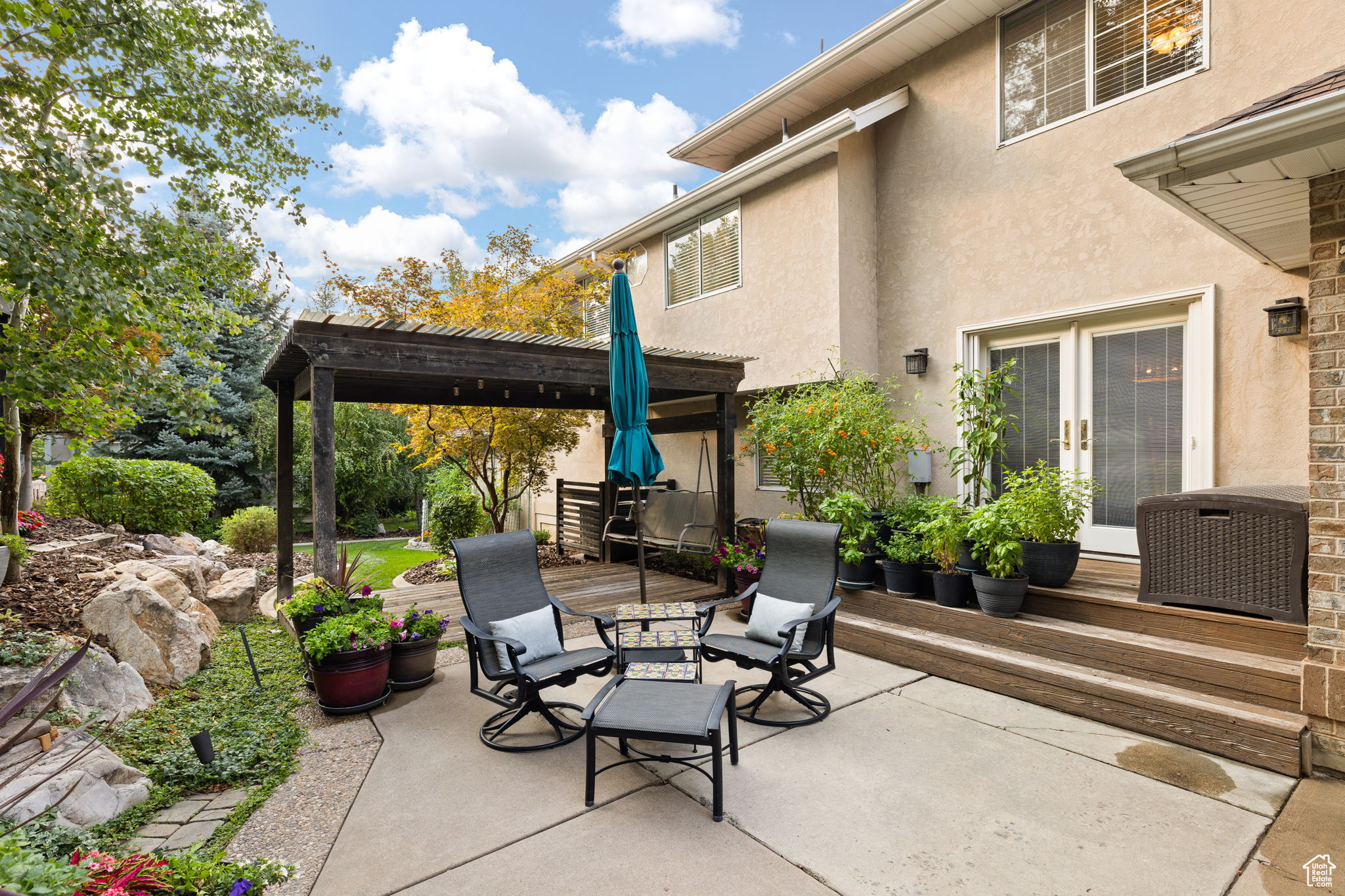 SHADOW VALLEY - Residential