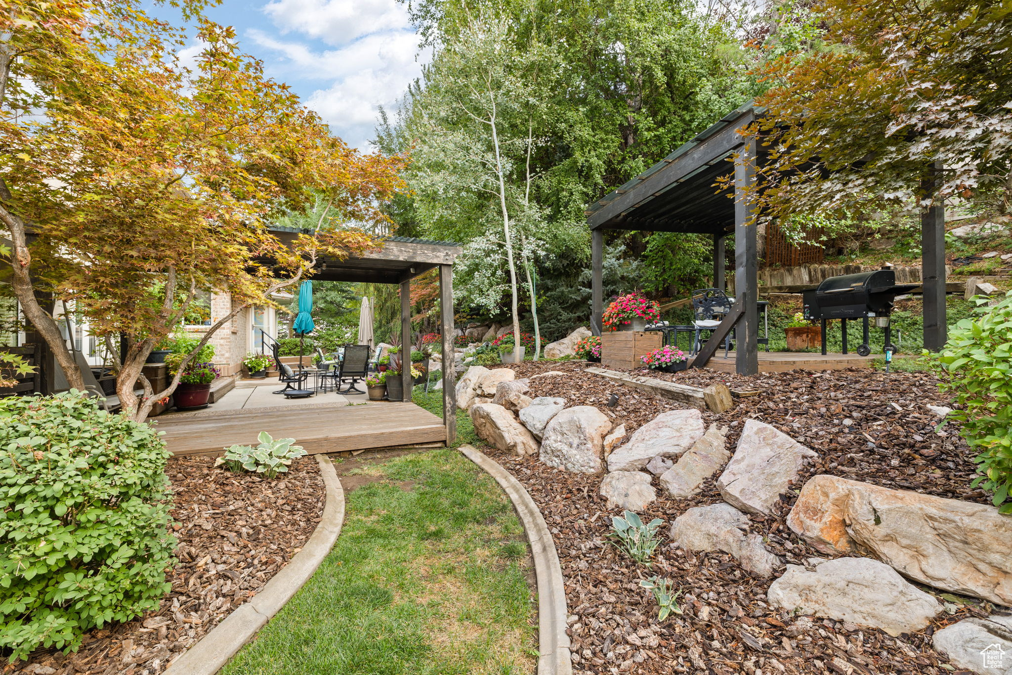 SHADOW VALLEY - Residential