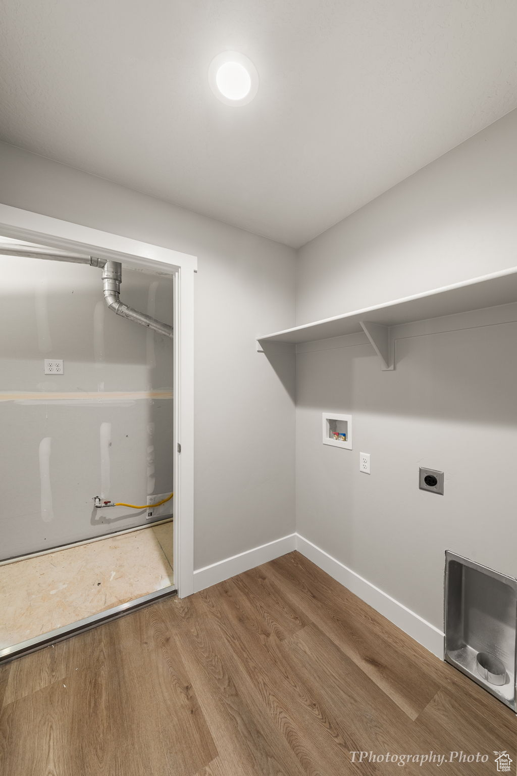 CEDAR BREAKS - Residential Lease