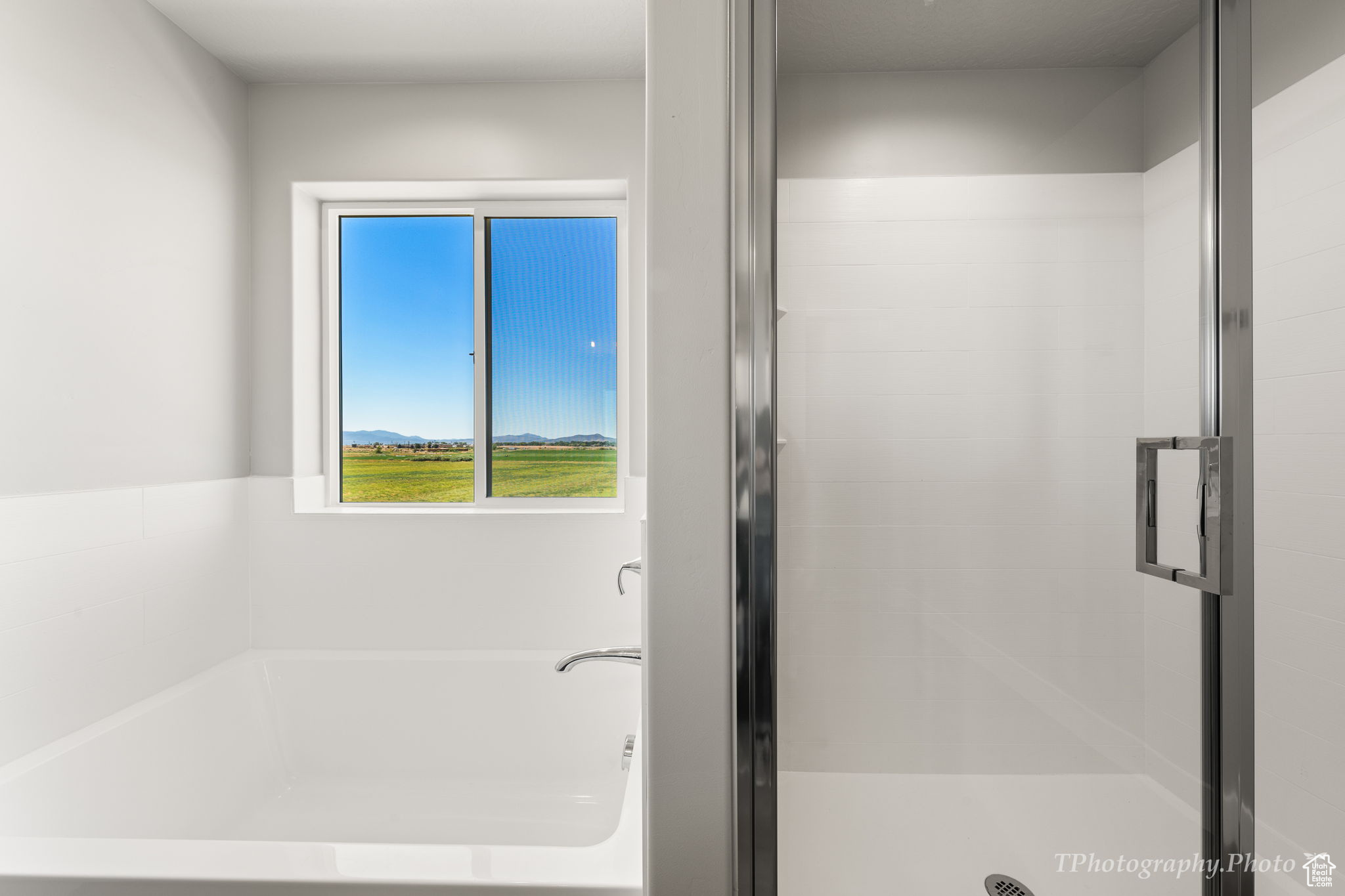 CEDAR BREAKS - Residential Lease