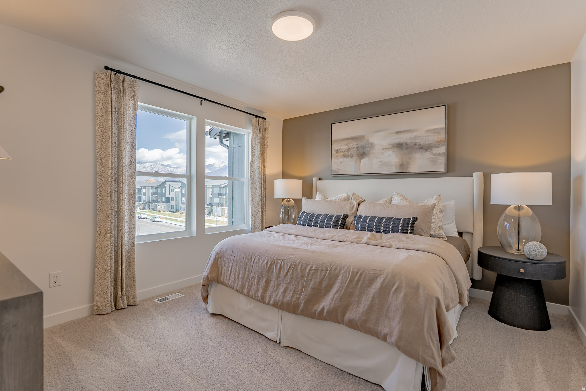 HIGHLINE AT AMERICAN FORK - Residential