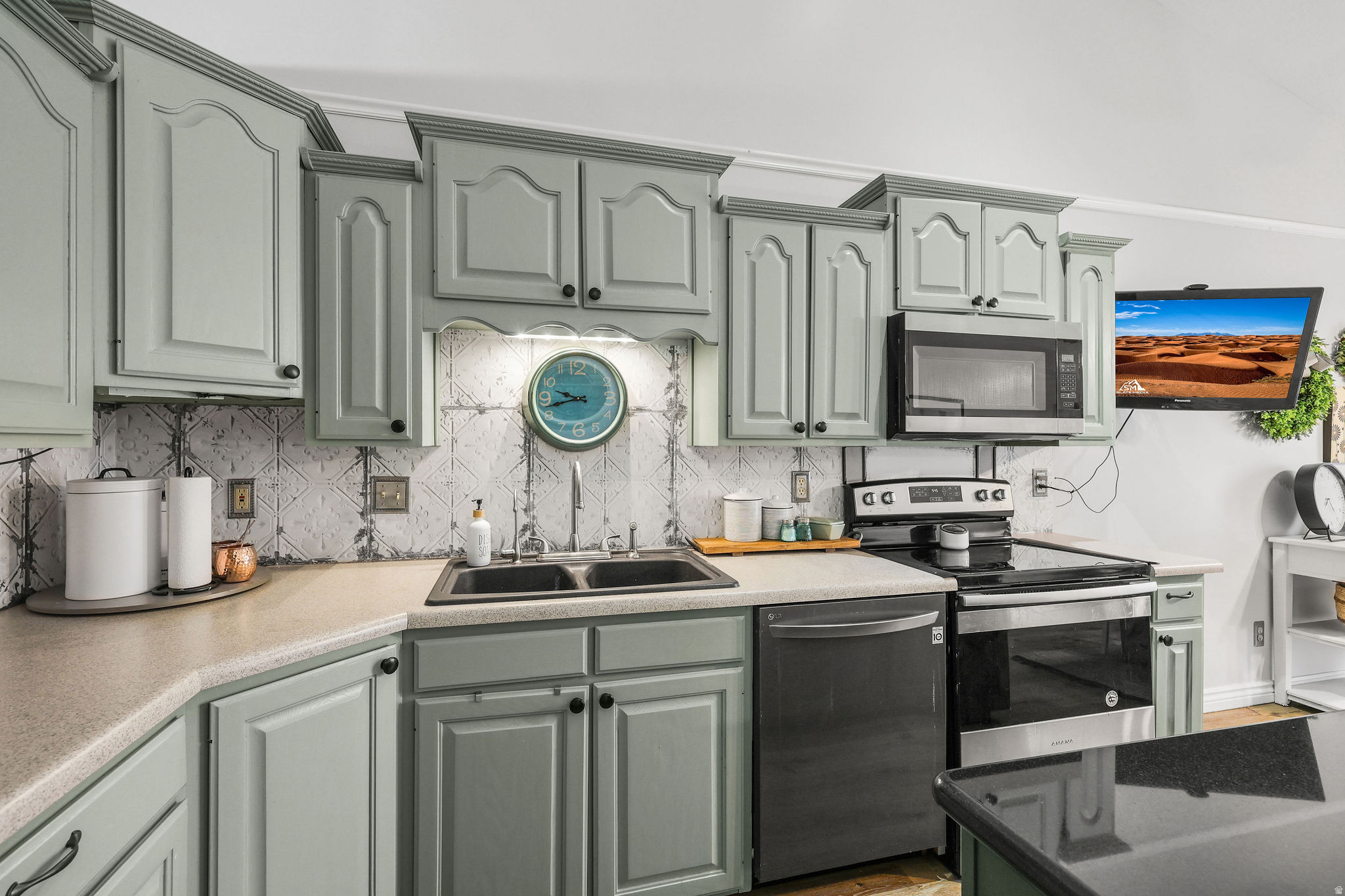 BROOK HAVEN - Residential Income