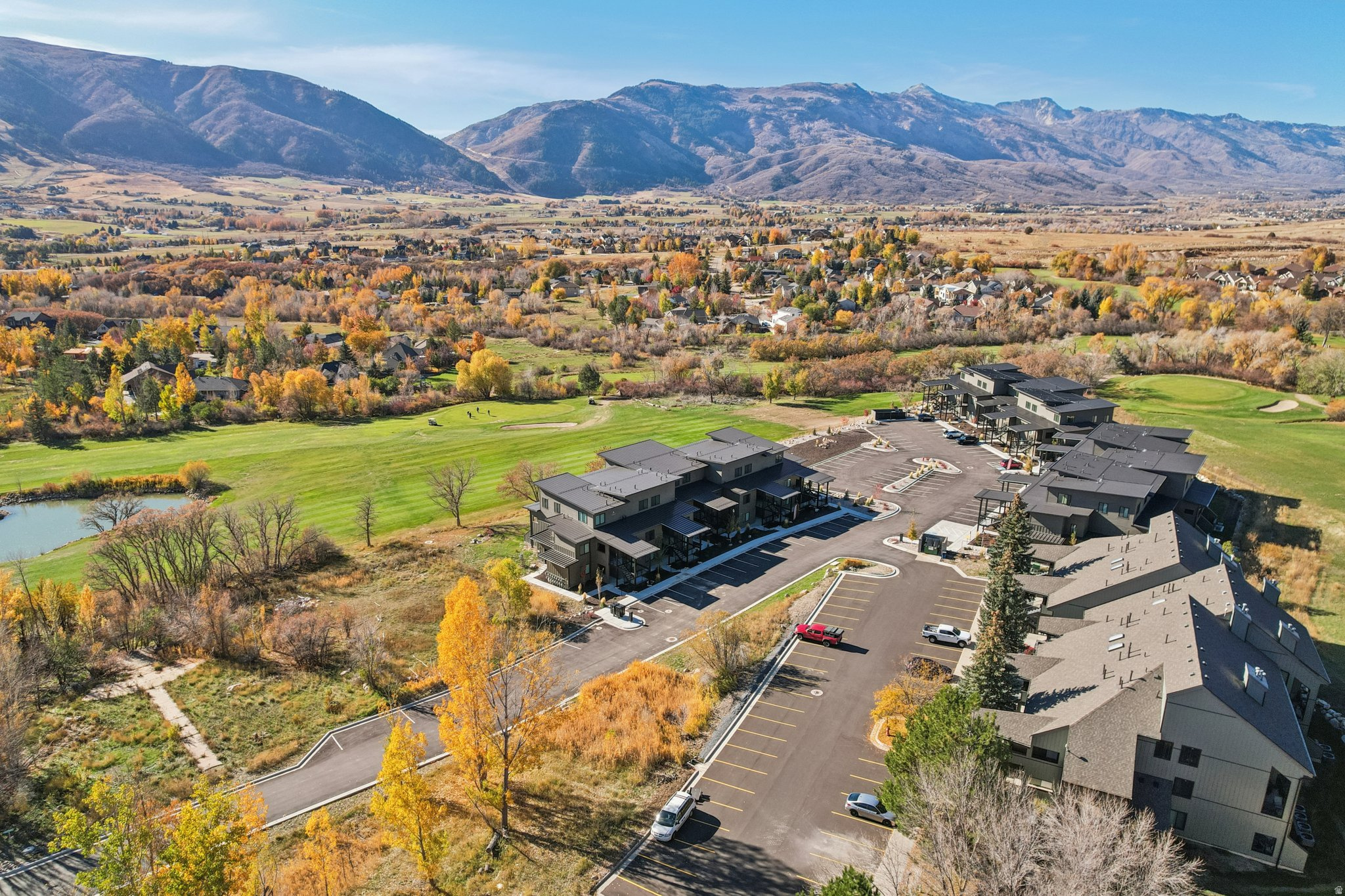 THE POINTE AT WOLF CREEK - Residential