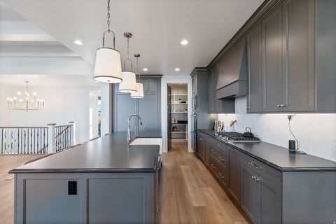 Tiny photo for 963 S LOUISA DR, Saratoga Springs, UT 84045 (MLS # 2148632)