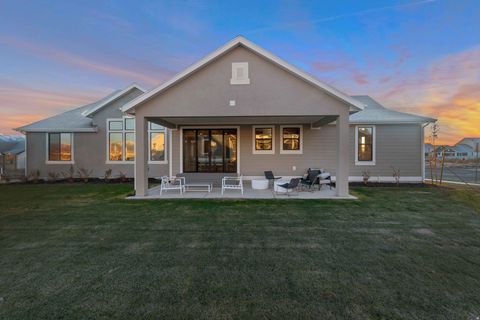 Tiny photo for 963 S LOUISA DR, Saratoga Springs, UT 84045 (MLS # 2148632)