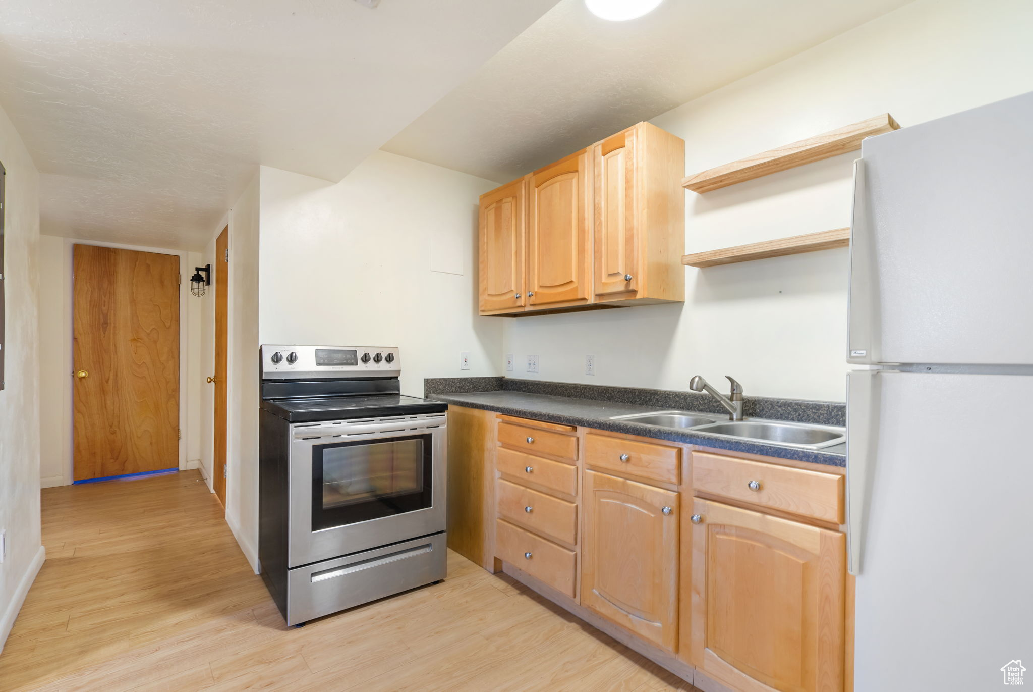 10003 S 4000, South Jordan, Utah image 34