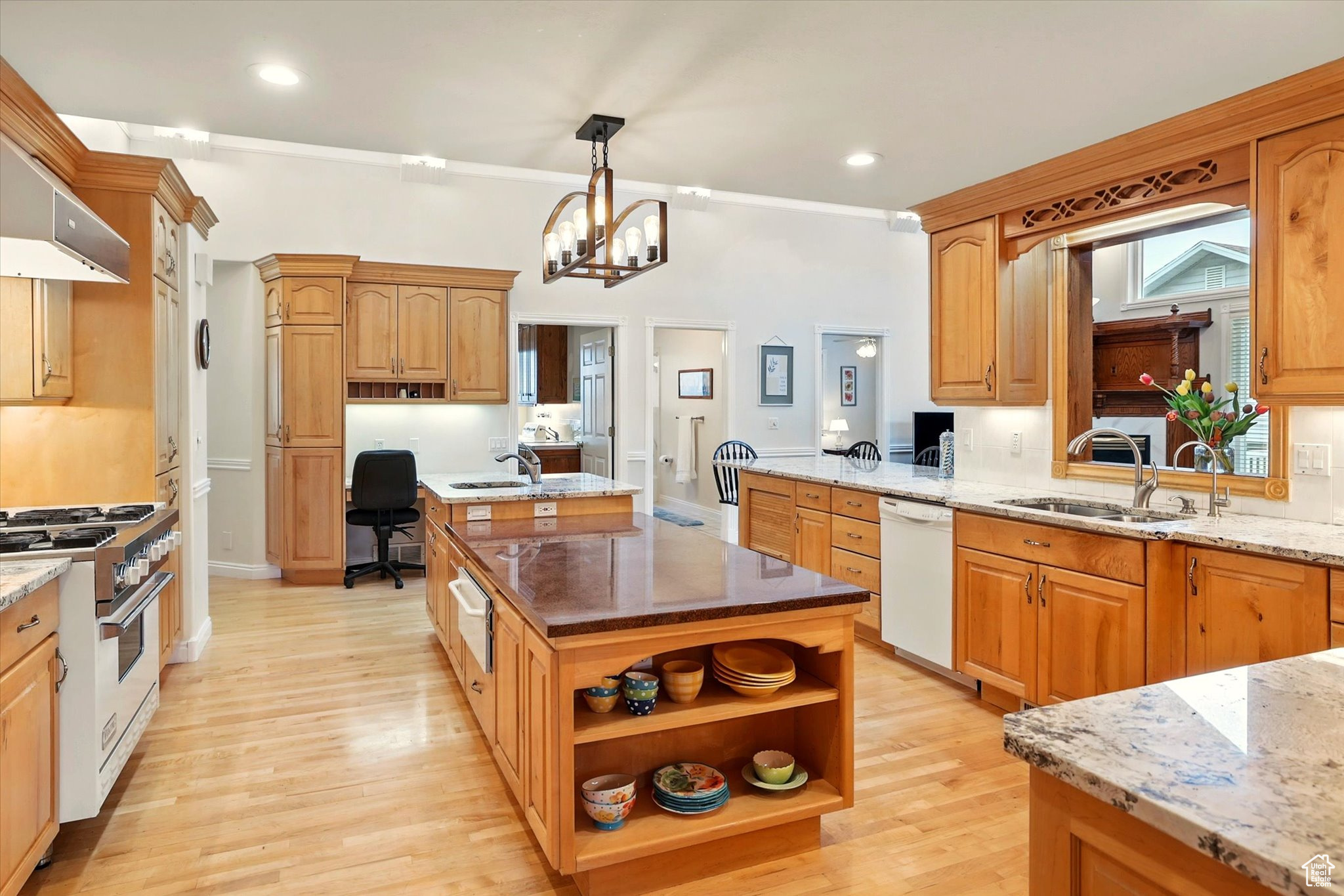 408 E Chase Ln Ln, Centerville, Utah image 17