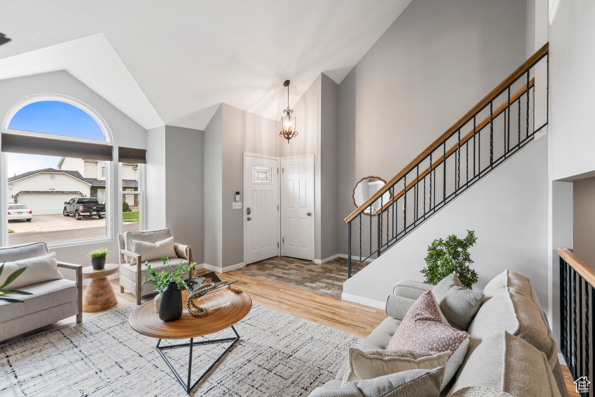 RIDGE POINT - Residential