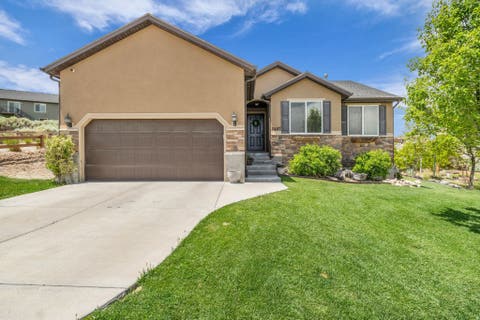 Homes For Sale - 3497 S Osprey Trl<br/> Saratoga Springs, UT 84045