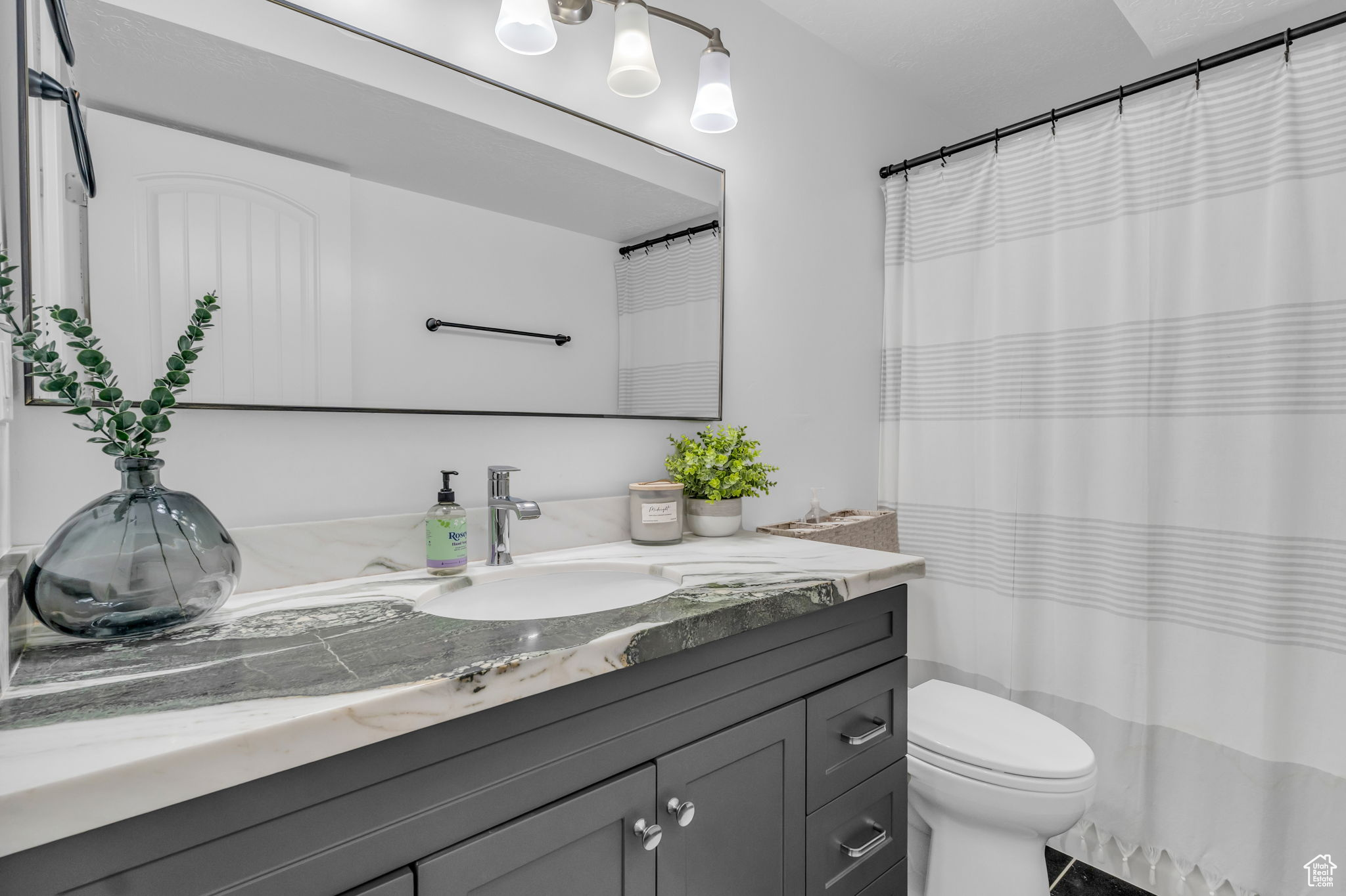 THE VILLAGE OF HAWKS LANDING - Residential