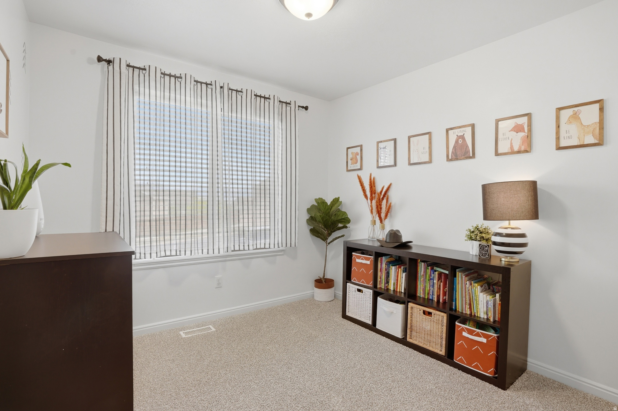 THE VILLAGE OF HAWKS LANDING - Residential