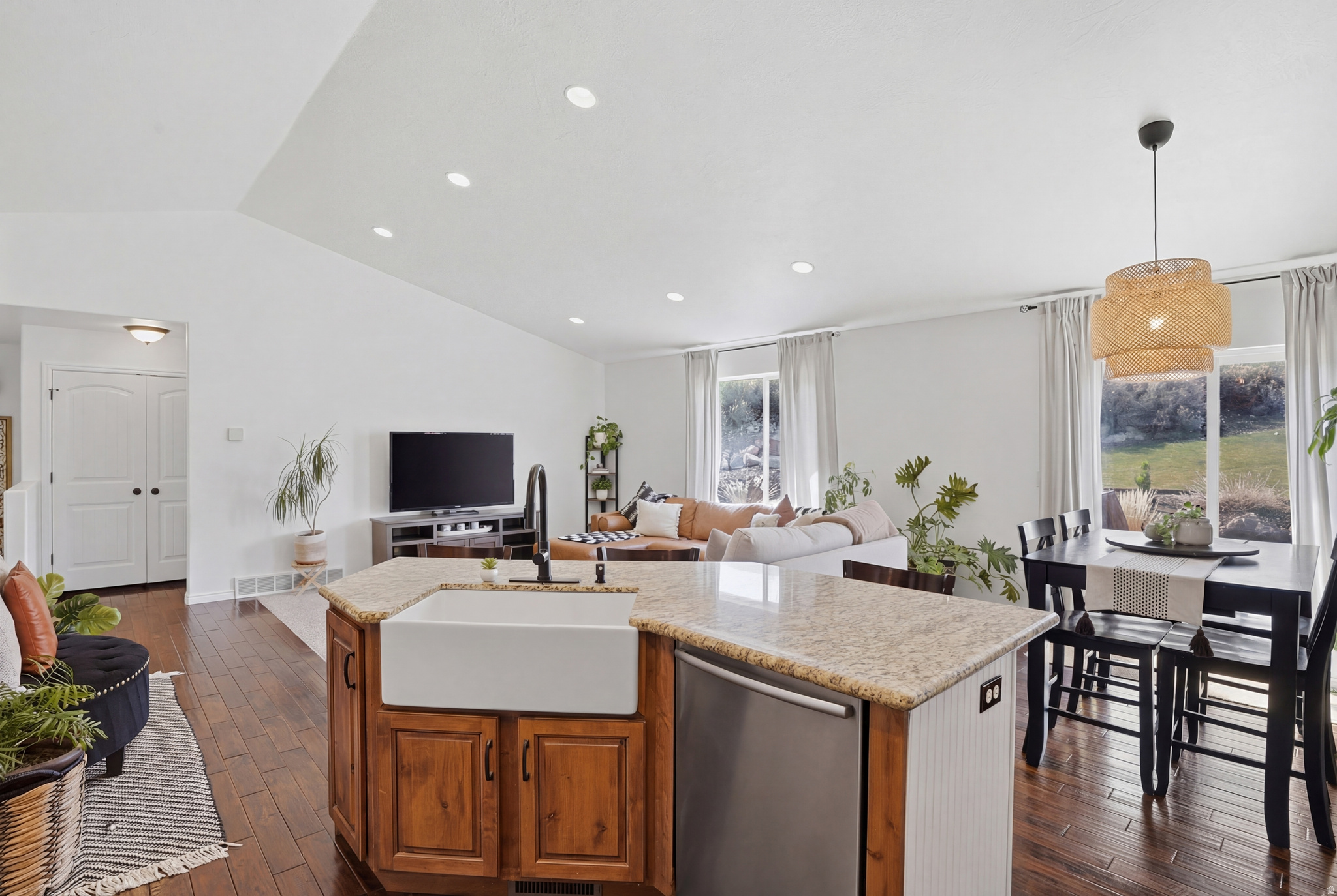 THE VILLAGE OF HAWKS LANDING - Residential