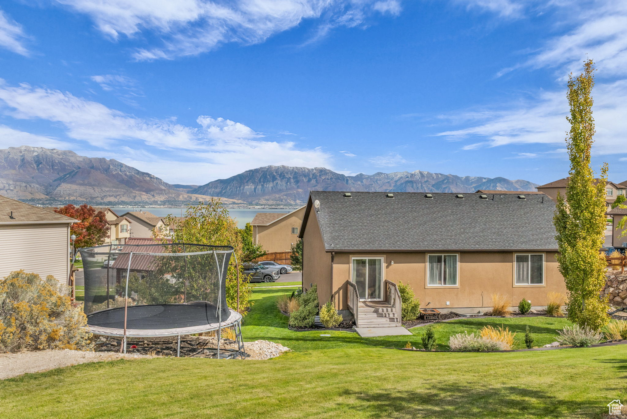 THE VILLAGE OF HAWKS LANDING - Residential