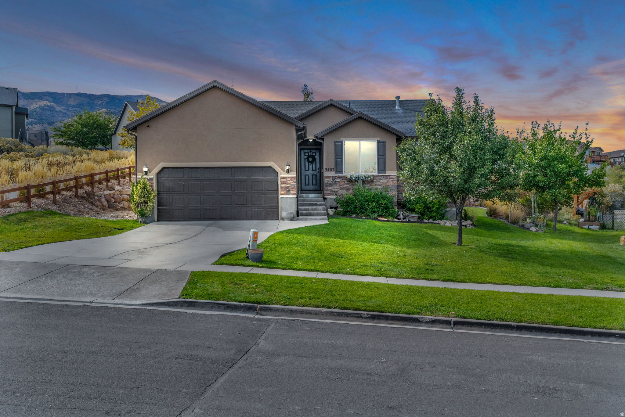 THE VILLAGE OF HAWKS LANDING - Residential