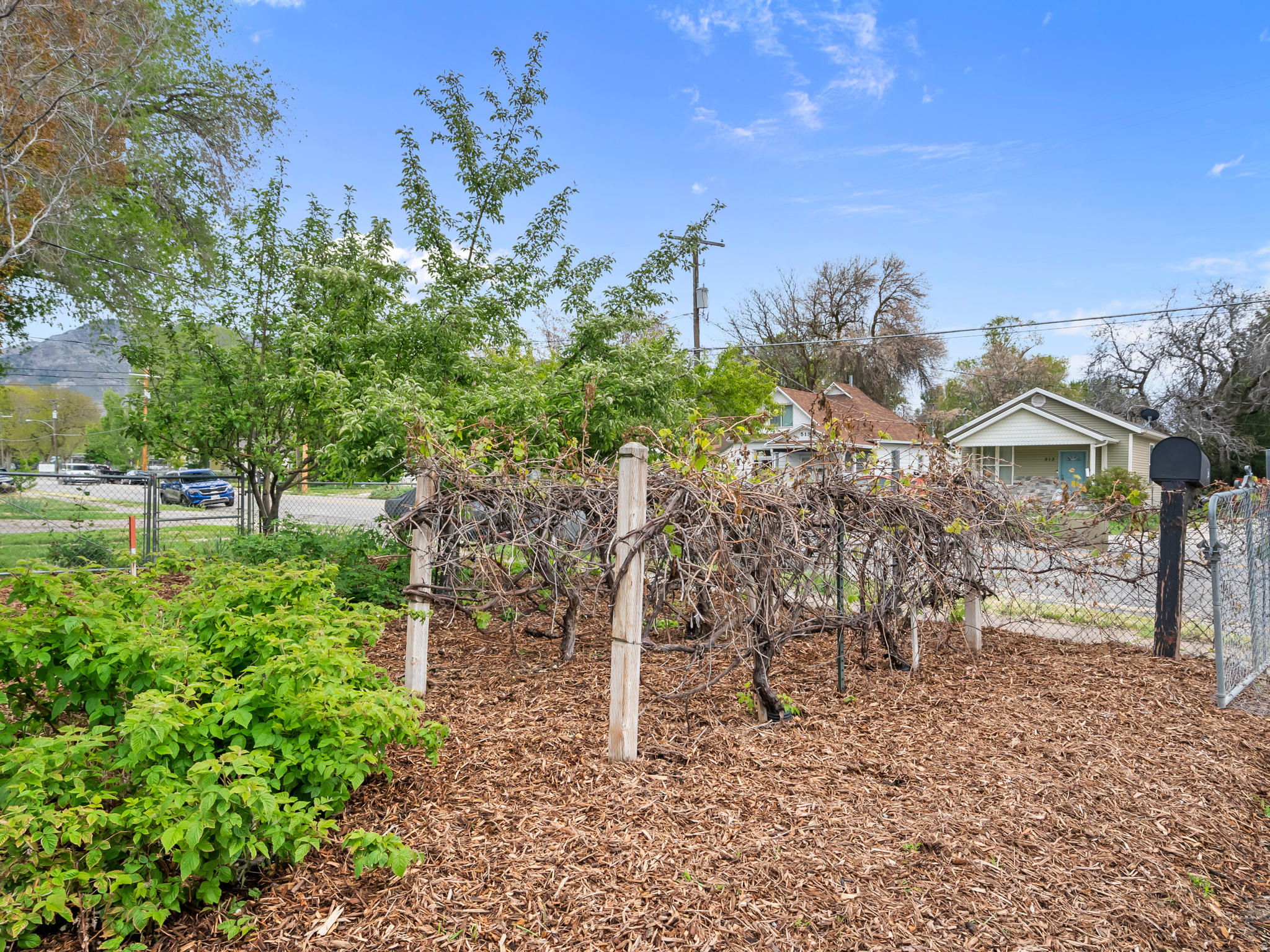 RIVERSIDE - Residential