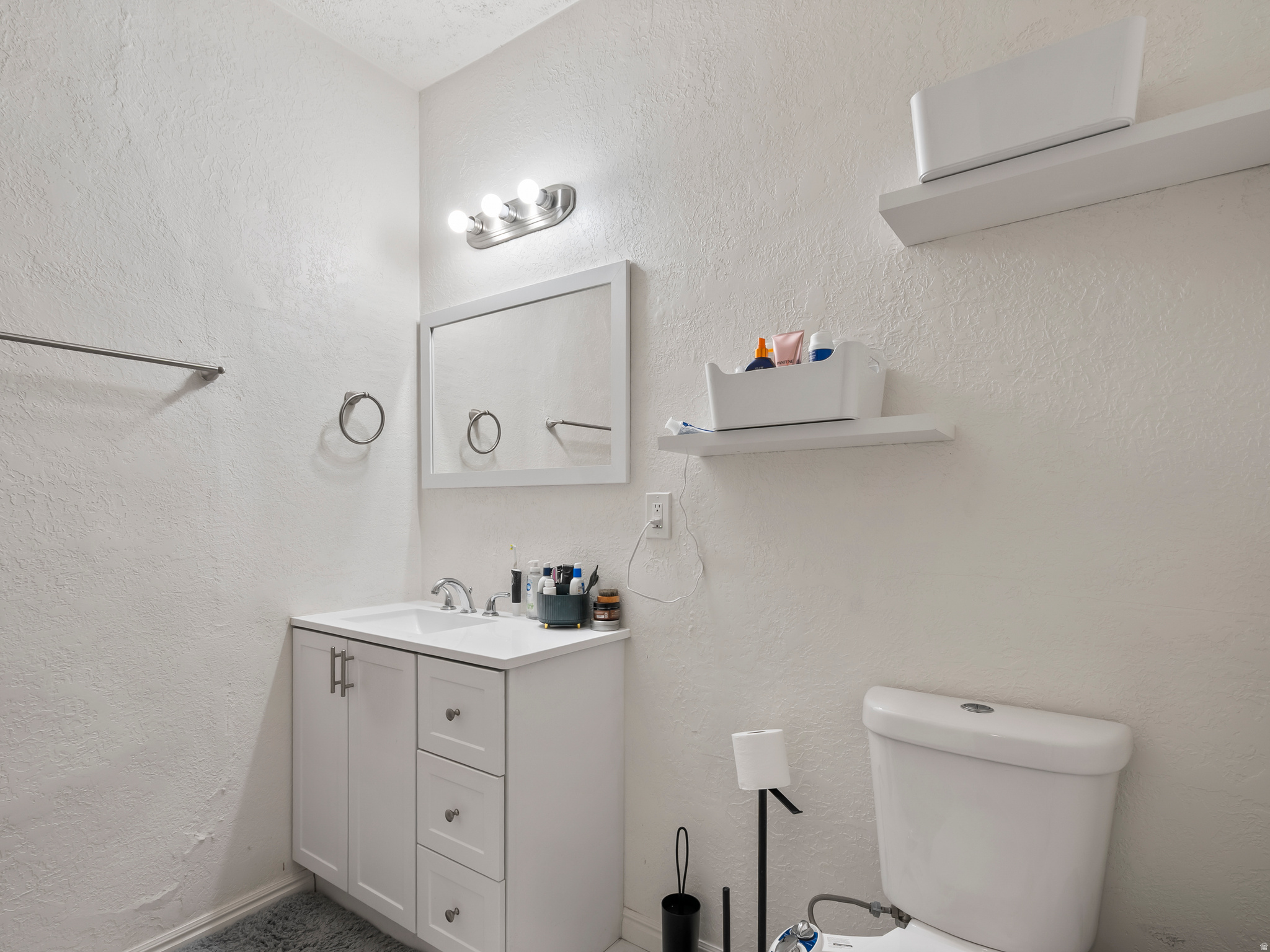 RIVERSIDE - Residential