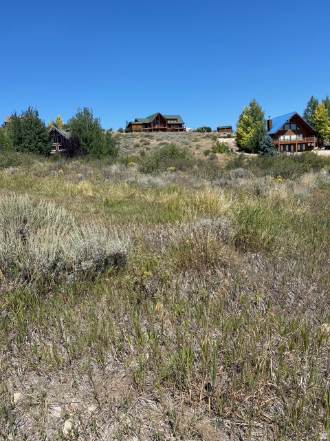 ASPEN CREEK ESTATES - Land