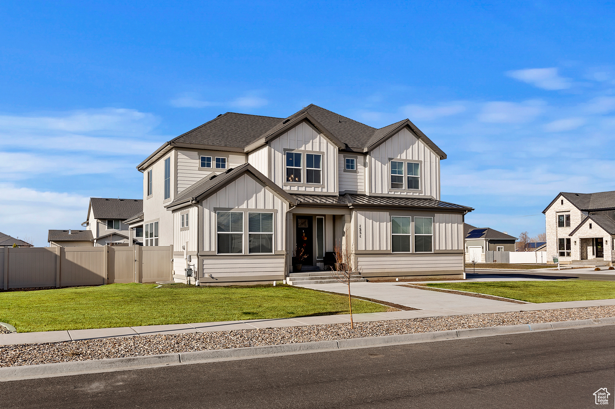 MONARCH MEADOWS - Residential