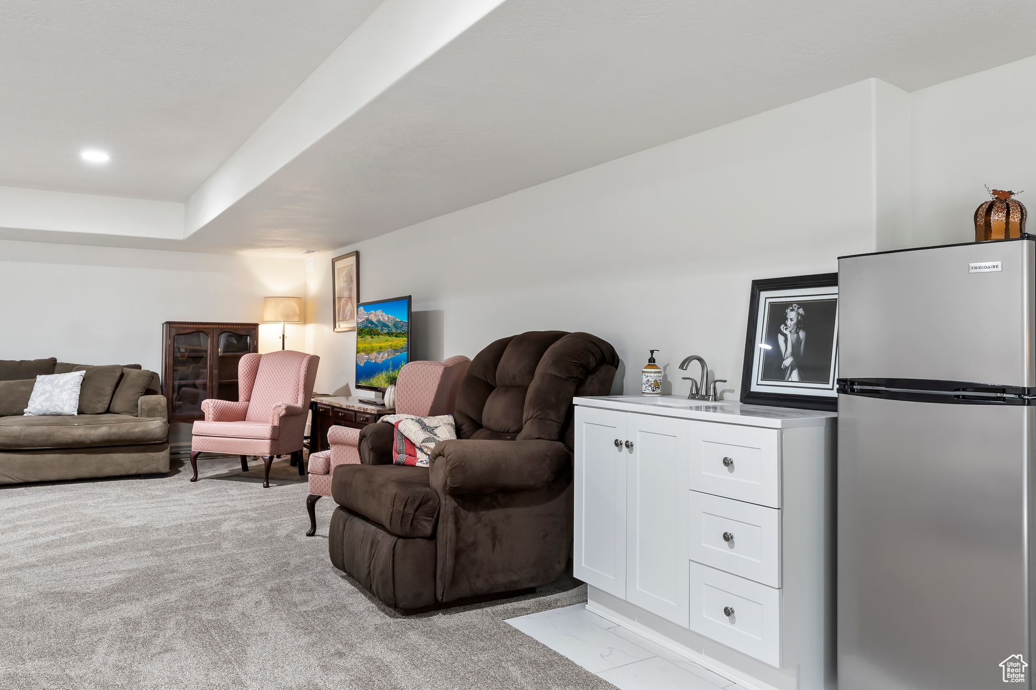 MONARCH MEADOWS - Residential
