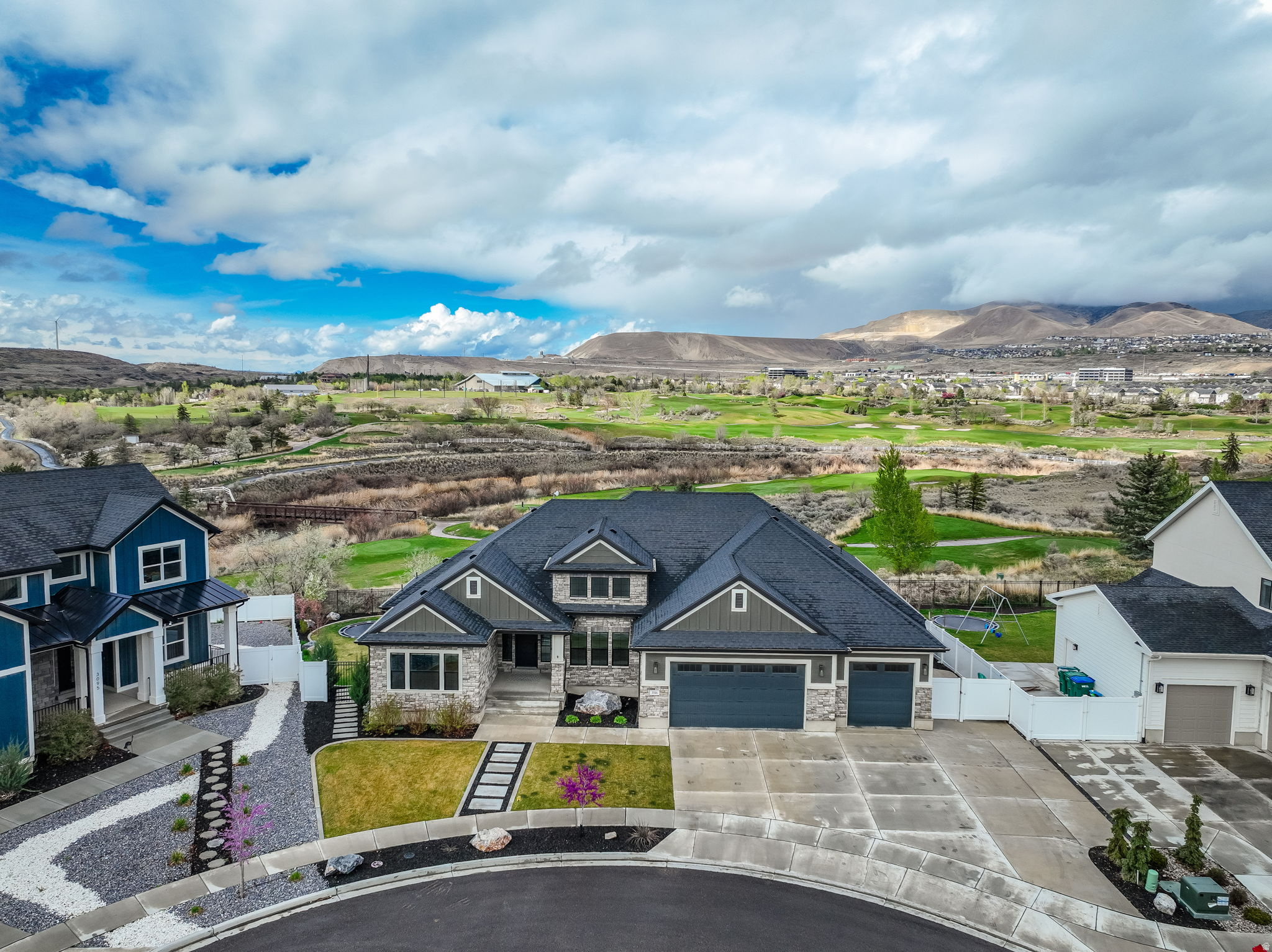 HOLBROOK FARMS - Residential