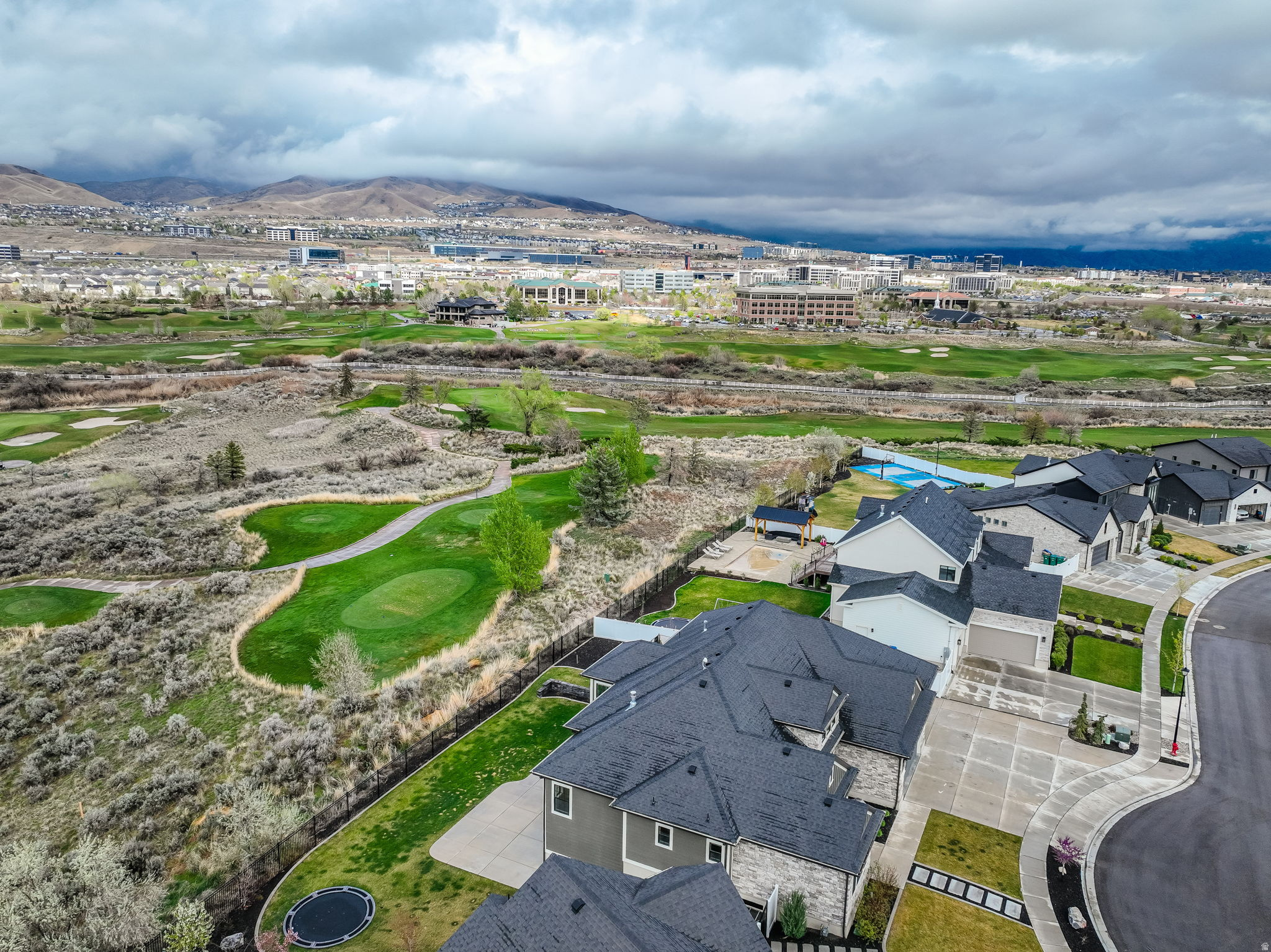 HOLBROOK FARMS - Residential