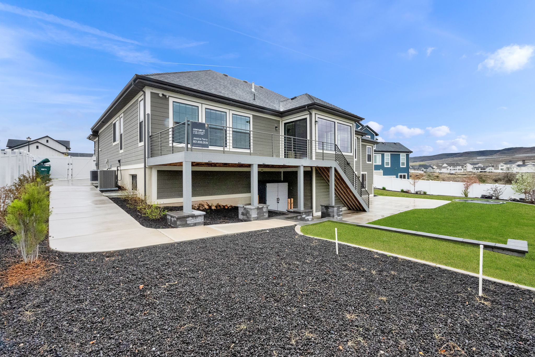 HOLBROOK FARMS - Residential