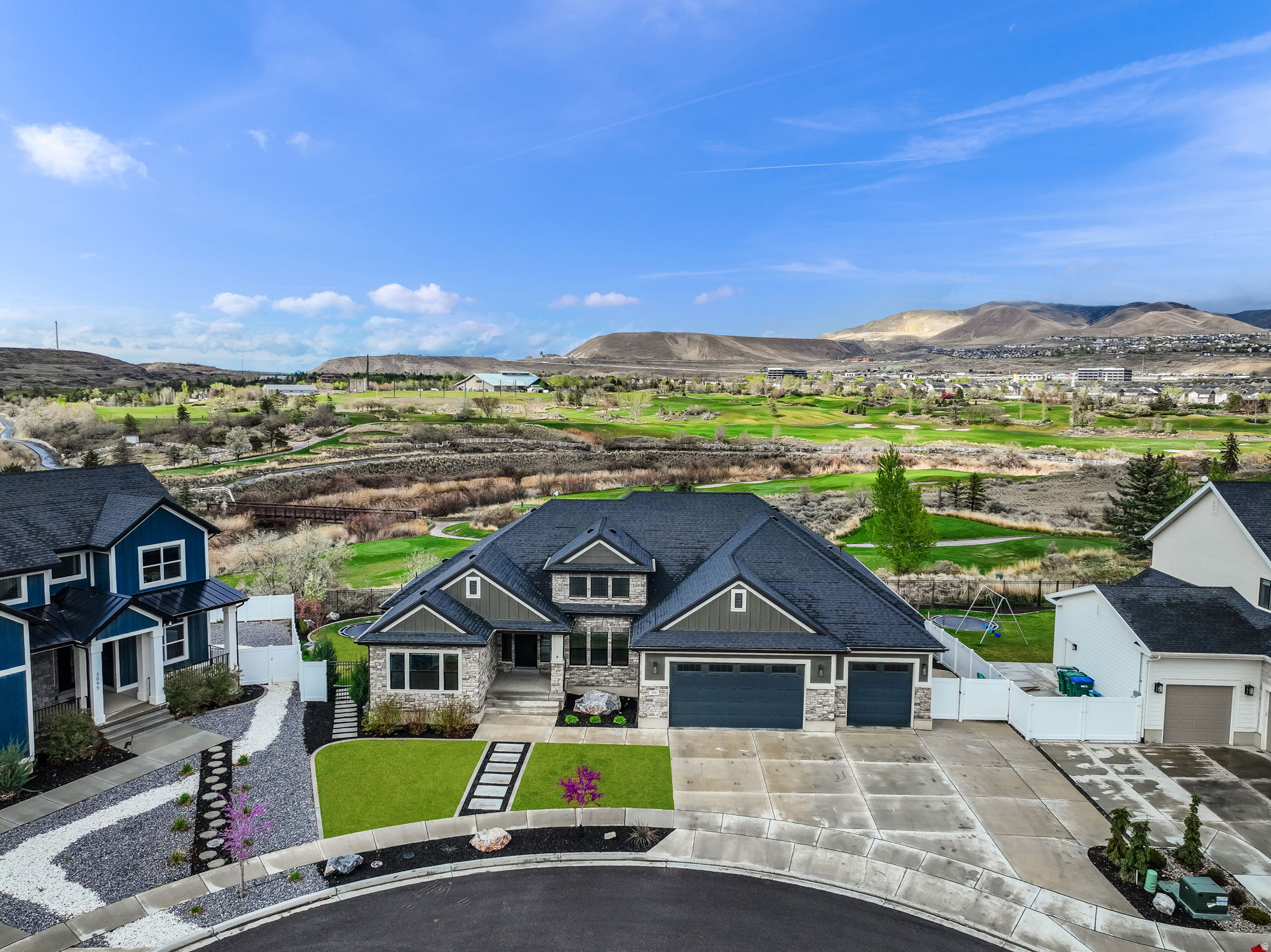 HOLBROOK FARMS - Residential