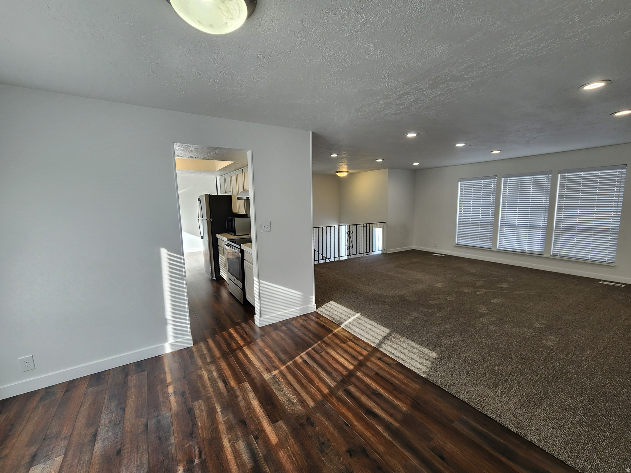 MEADOW CREST - Residential