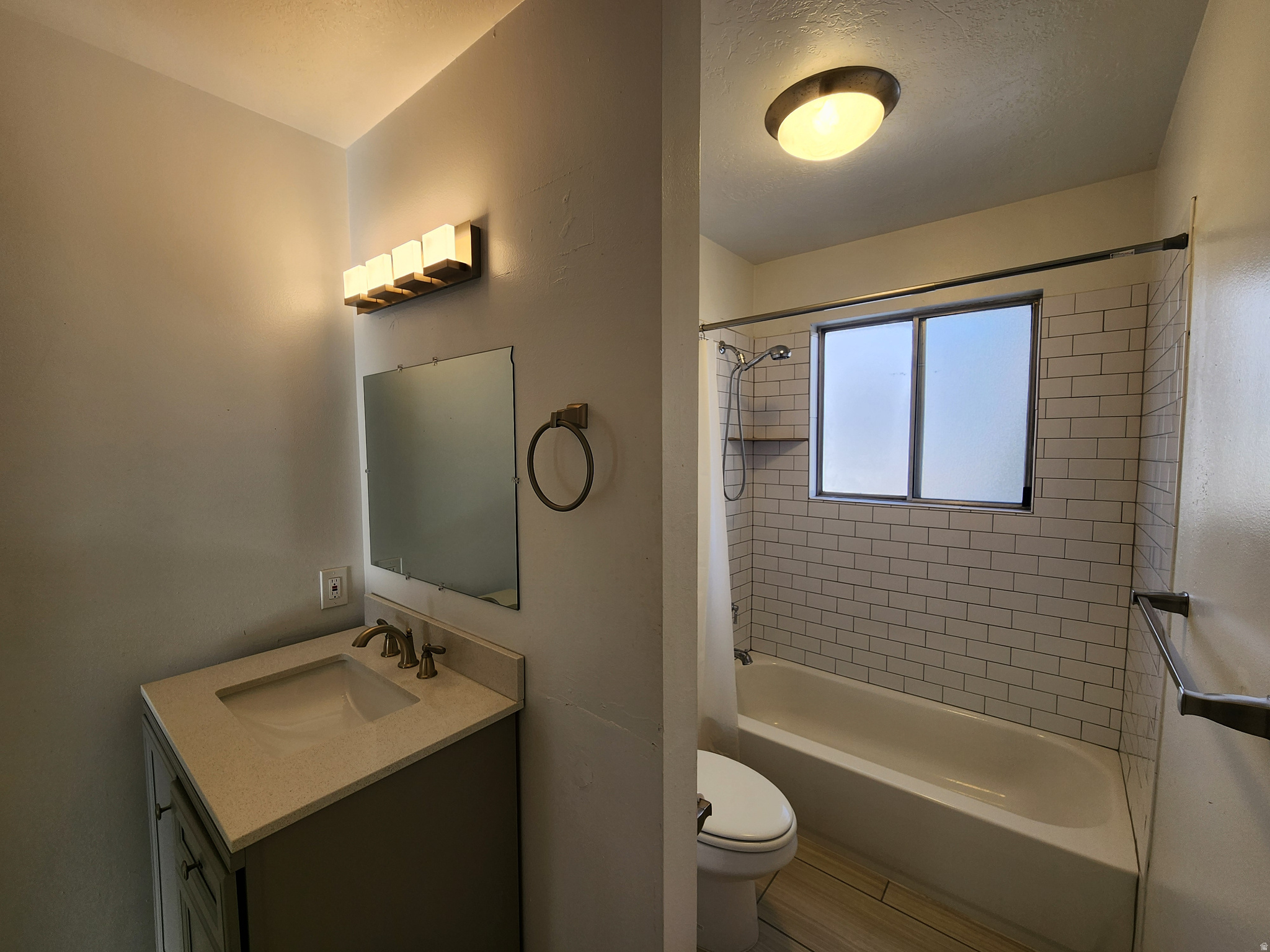 MEADOW CREST - Residential