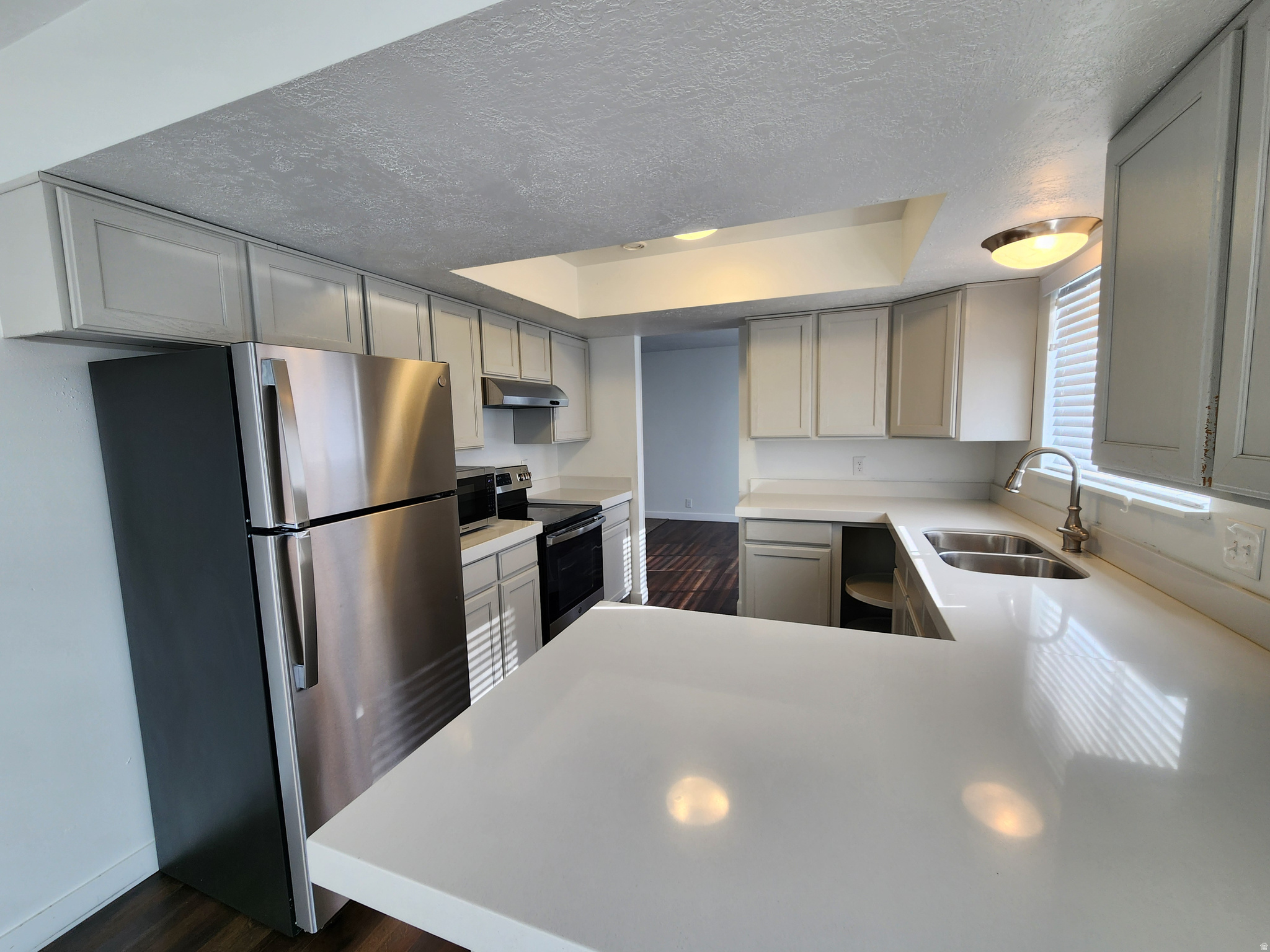 MEADOW CREST - Residential