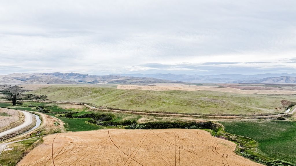 Photo of 1000 W MAIL RTE. RD. Rd, Preston, ID 83263 (MLS # 2136402)