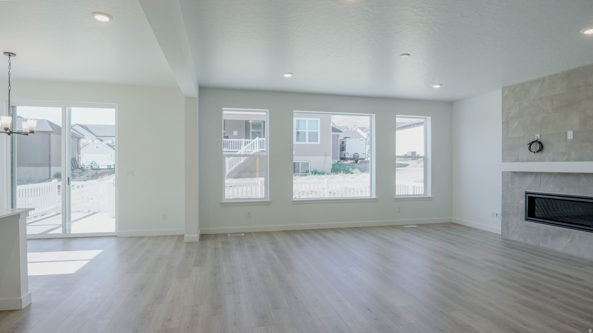 CANTON RIDGE - Residential