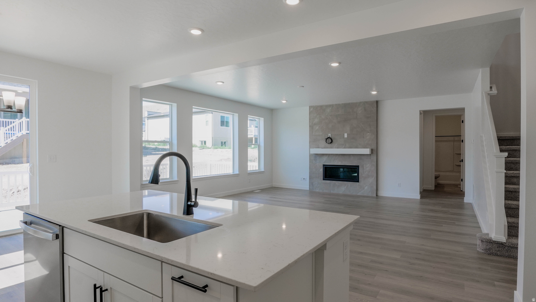 CANTON RIDGE - Residential