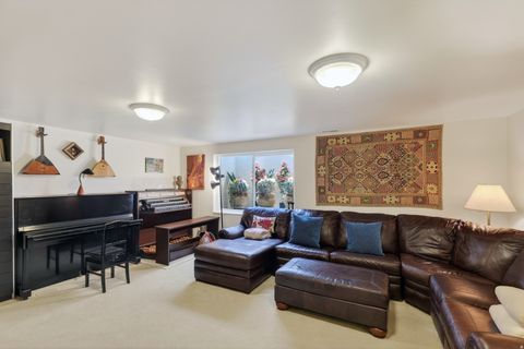 Tiny photo for 241 E 4700 N, Provo, UT 84604 (MLS # 2154227)