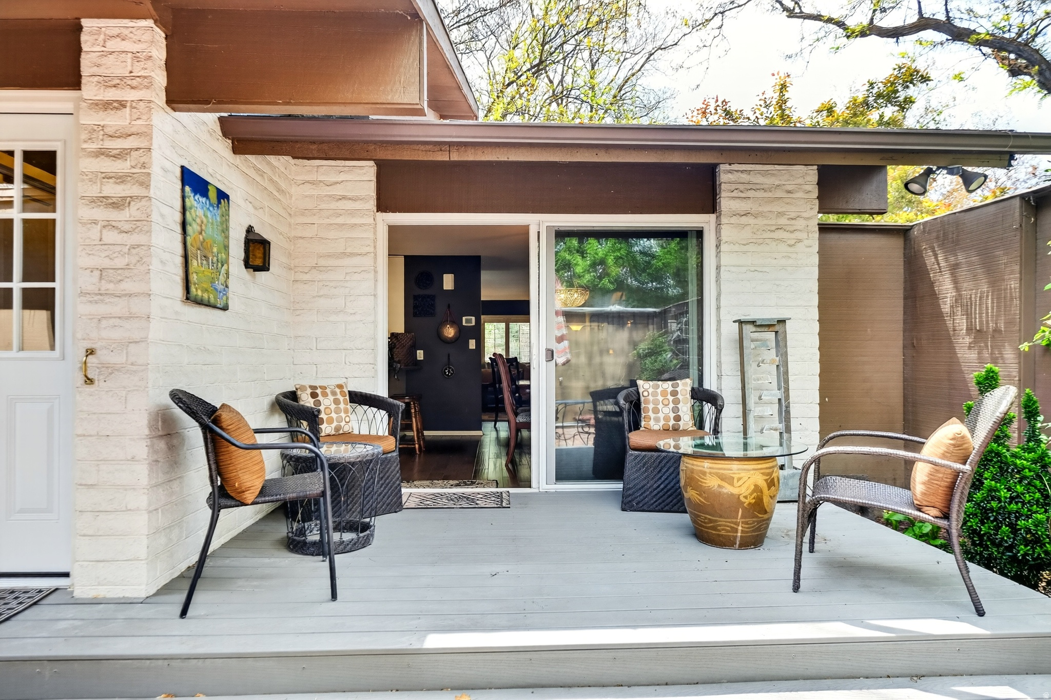 THREE FOUNTAINS - Residential