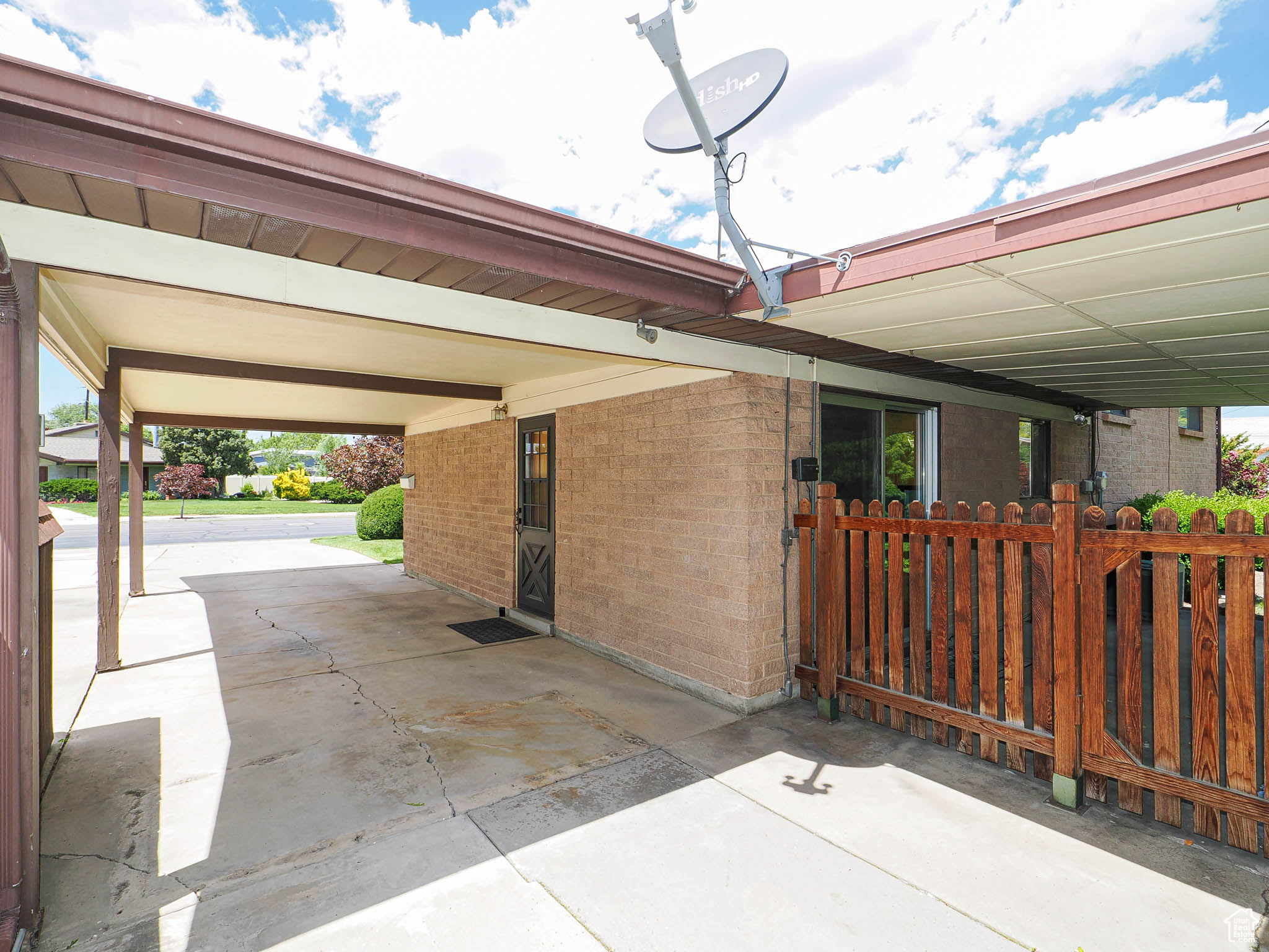 5747 S Sanford Dr, Murray, Utah image 4