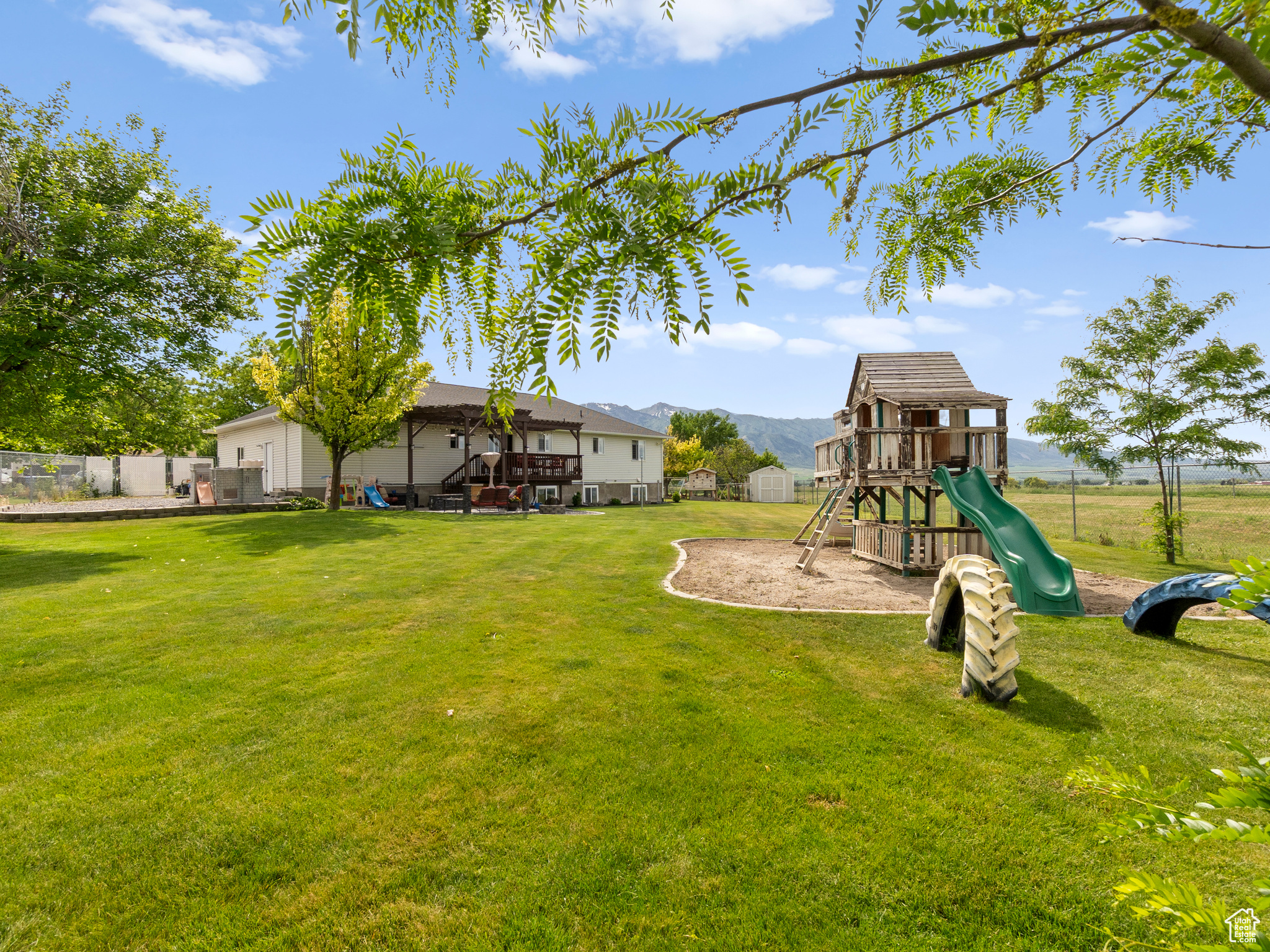 1046 W 370, Hyrum, Utah image 25