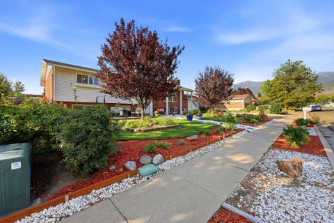 Tiny photo for 106 W 575 N, Kaysville, UT 84037 (MLS # 2177068)