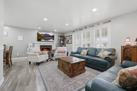 Tiny photo for 106 W 575 N, Kaysville, UT 84037 (MLS # 2177068)