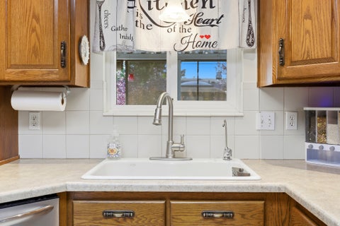 Tiny photo for 106 W 575 N, Kaysville, UT 84037 (MLS # 2177068)
