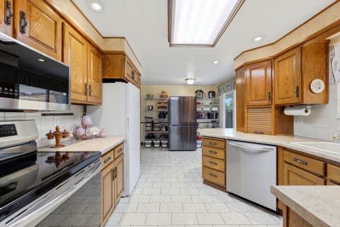 Tiny photo for 106 W 575 N, Kaysville, UT 84037 (MLS # 2177068)