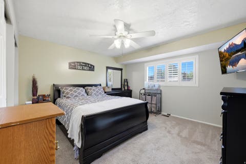 Tiny photo for 106 W 575 N, Kaysville, UT 84037 (MLS # 2177068)