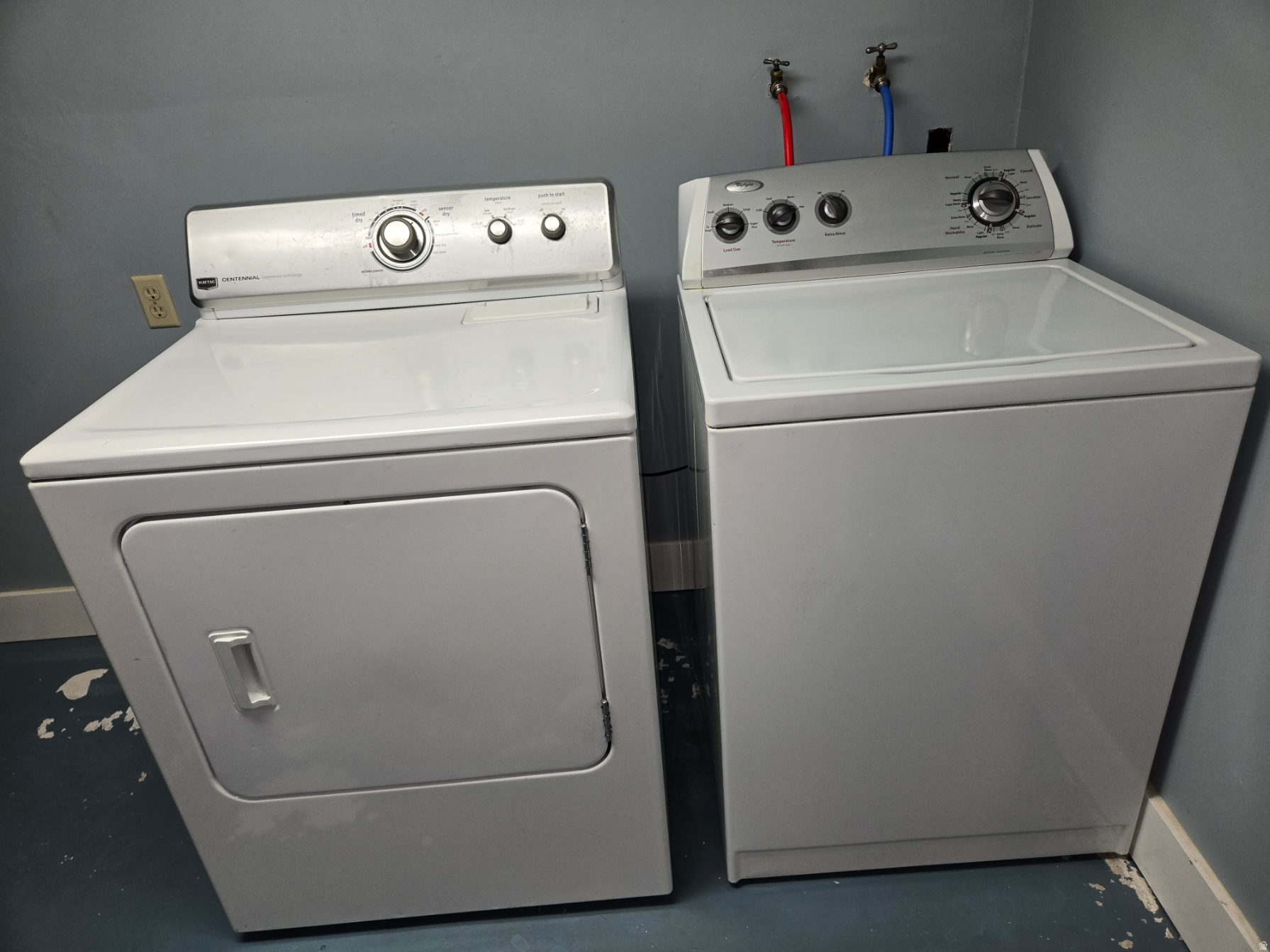 COUNTRY SQUIRE ESTATES - Residential