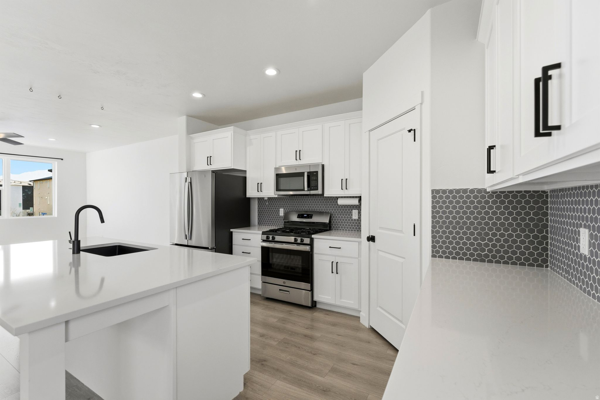 ROCKWELL RANCH - Residential