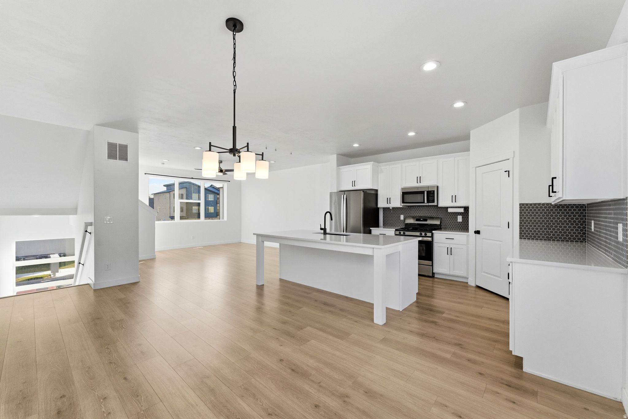 ROCKWELL RANCH - Residential