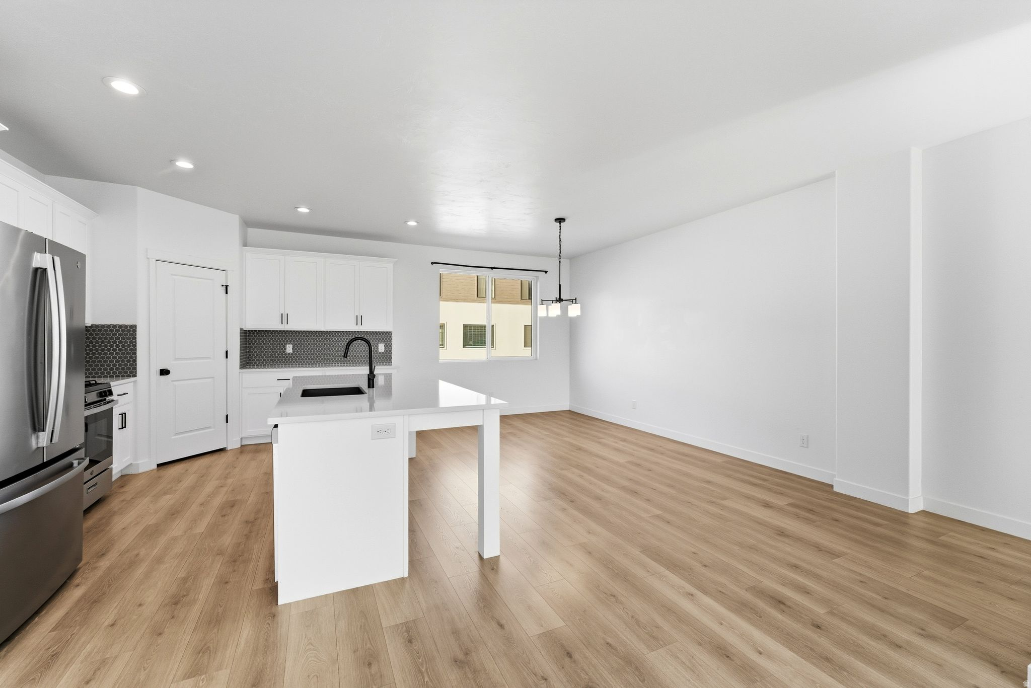 ROCKWELL RANCH - Residential