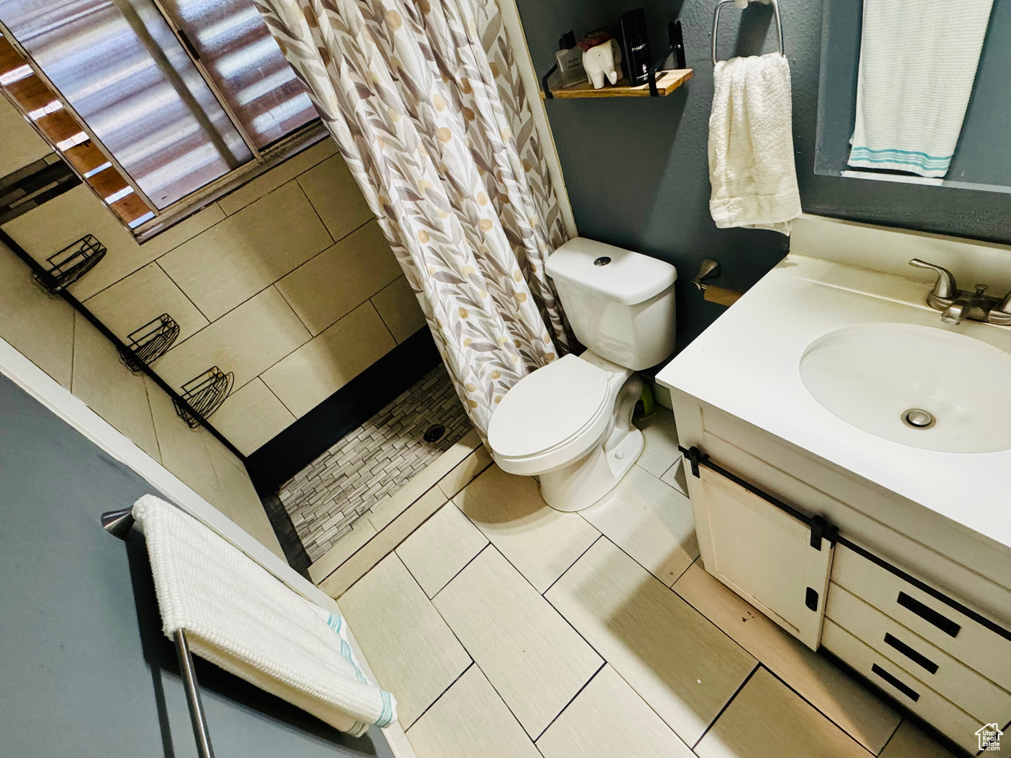 8129 W Armoridge Ln, Magna, Utah image 20