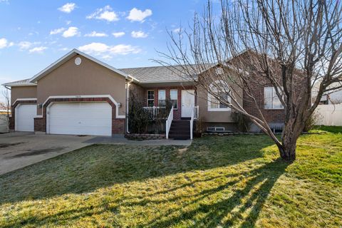 Tiny photo for 3635 S EVENING LIGHT CV, Magna, UT 84044 (MLS # 2133270)